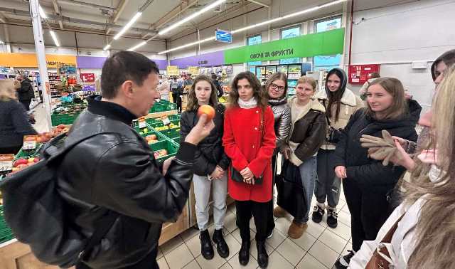  Робочі моменти екскурсії.